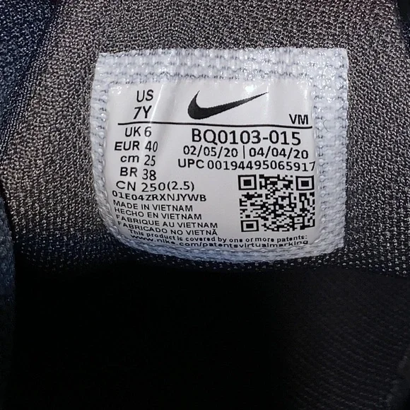 Nike Air Max React 270 7Youth/Womens 8.5 - Picture 10 of 15